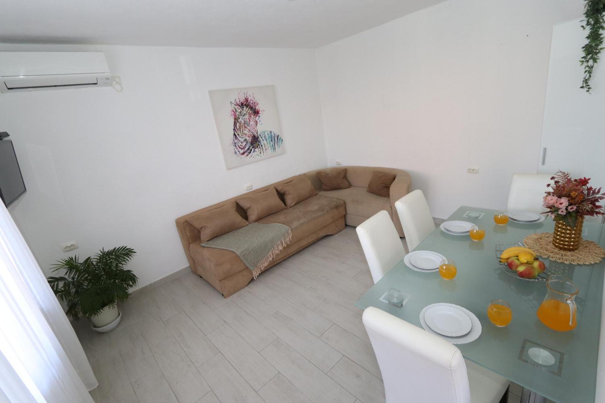 Mamma Mia Apartments Makarska Exterior photo